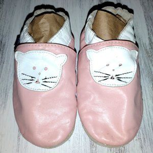 Robeez Pink cat Leather Soft Sole Moccasins
